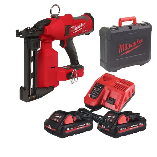Milwaukee M18 FUEL™ FFUS-302C Accu constructietacker voor hekwerk 18V 3.0Ah in koffer - 4933479832