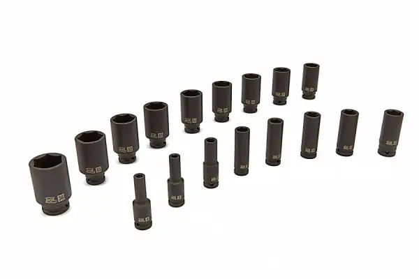 AOK 1/2" lange krachtdopsleutel 17 mm