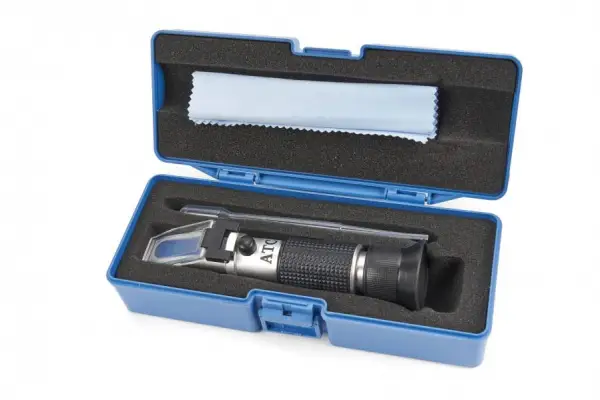 HBM Refractometer voor o.a. accuzuur, Adblue en koelvloeistof