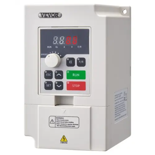 VEVOR frequentieregelaar VFD 3 pk, 2,2 kW, 5 A, 3-fase AC 380 V ingang naar 3-fase AC 0-380 V uitgang, frequentieomvormer, 50/60 Hz ingang, 0-2000 Hz uitgang